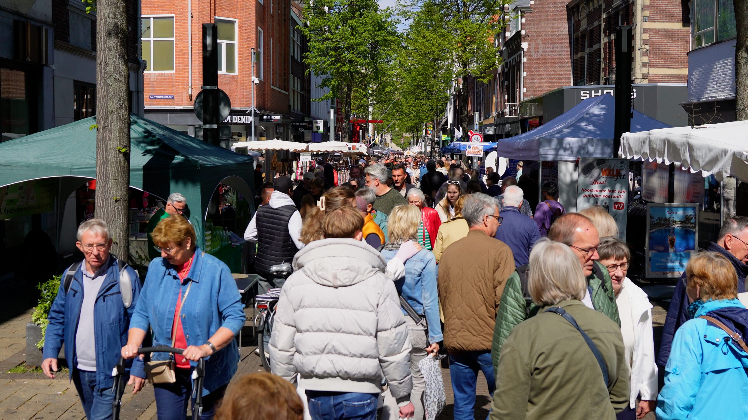 Zonnige jaarmarkt lokt duizenden naar Heerlen