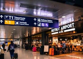 Vertraging bij spoedaanvraag reisdocumenten