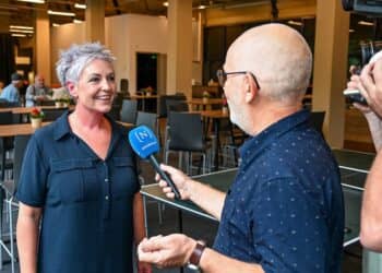 Nieuwsuur Bezoekt Het Geluk van Limburg