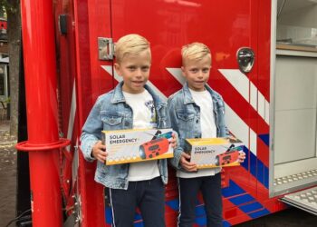 Geslaagde Zwaailichtendag bij de Brandweer