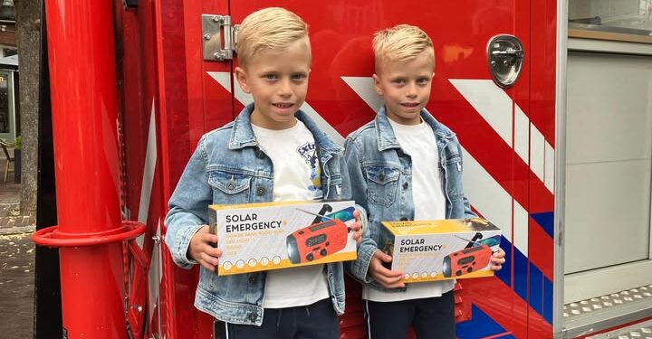 Geslaagde Zwaailichtendag bij de Brandweer