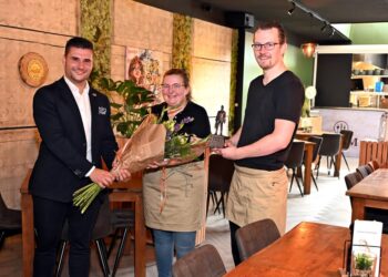 Jonge ondernemers openen restaurant Bij Bram in Kerkrade