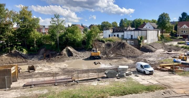 Nieuwe Riolering: Grachtstraat Transformatie in Brunssum