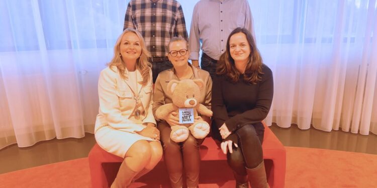 Stem voor de Stilte: Een Week tegen Kindermishandeling