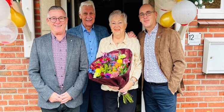 Diamanten Huwelijk Van De Familie Lennhaarts-Mulders