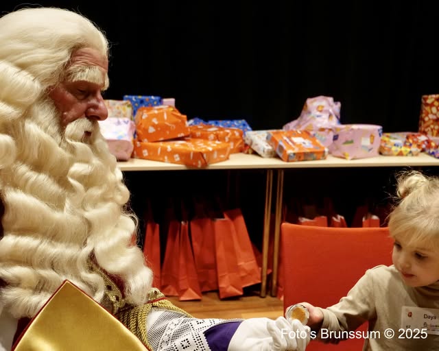 Een Sinterklaasfeest vol feestplezier bij Stichting Nienoo
