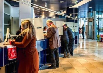 Beperkte openingstijden Burgerplein