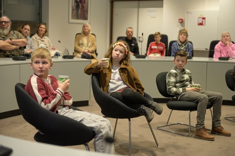 Brunssumse Jongeren Ontvangen Jeugdlintjes