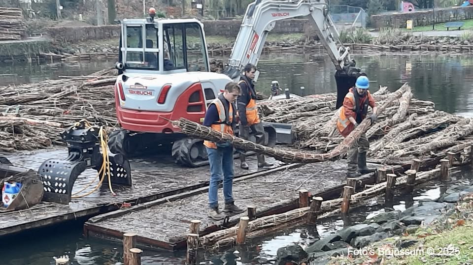 Vijverpark in Volle Vaart: Onderhoudswerken in Volle Gang