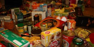 Kerstpakkettenactie Parkstad: Warmte voor Alleenstaanden en Gezinnen