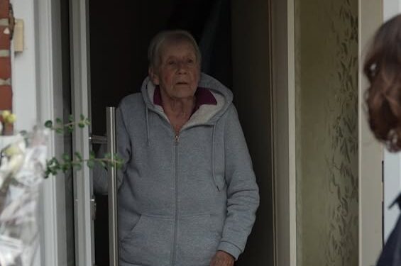 Bloemen voor eenzame ouderen