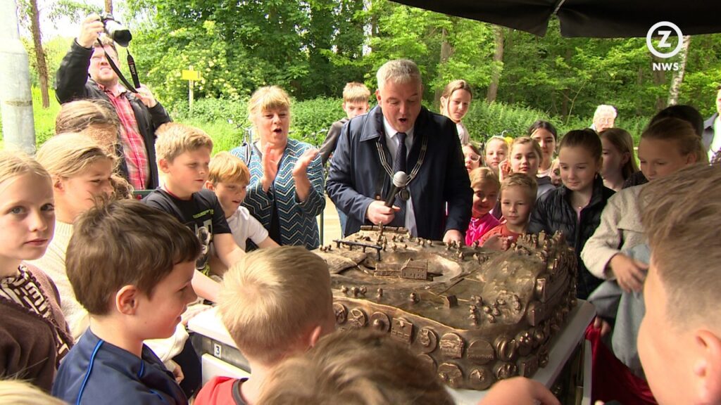 Bijzondere maquette over de verdwenen Muldermolen onthuld